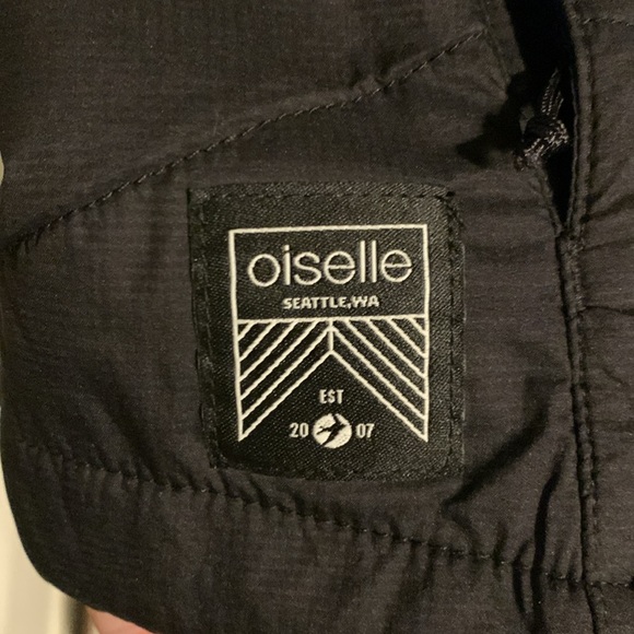 Black vest - Picture 2 of 5